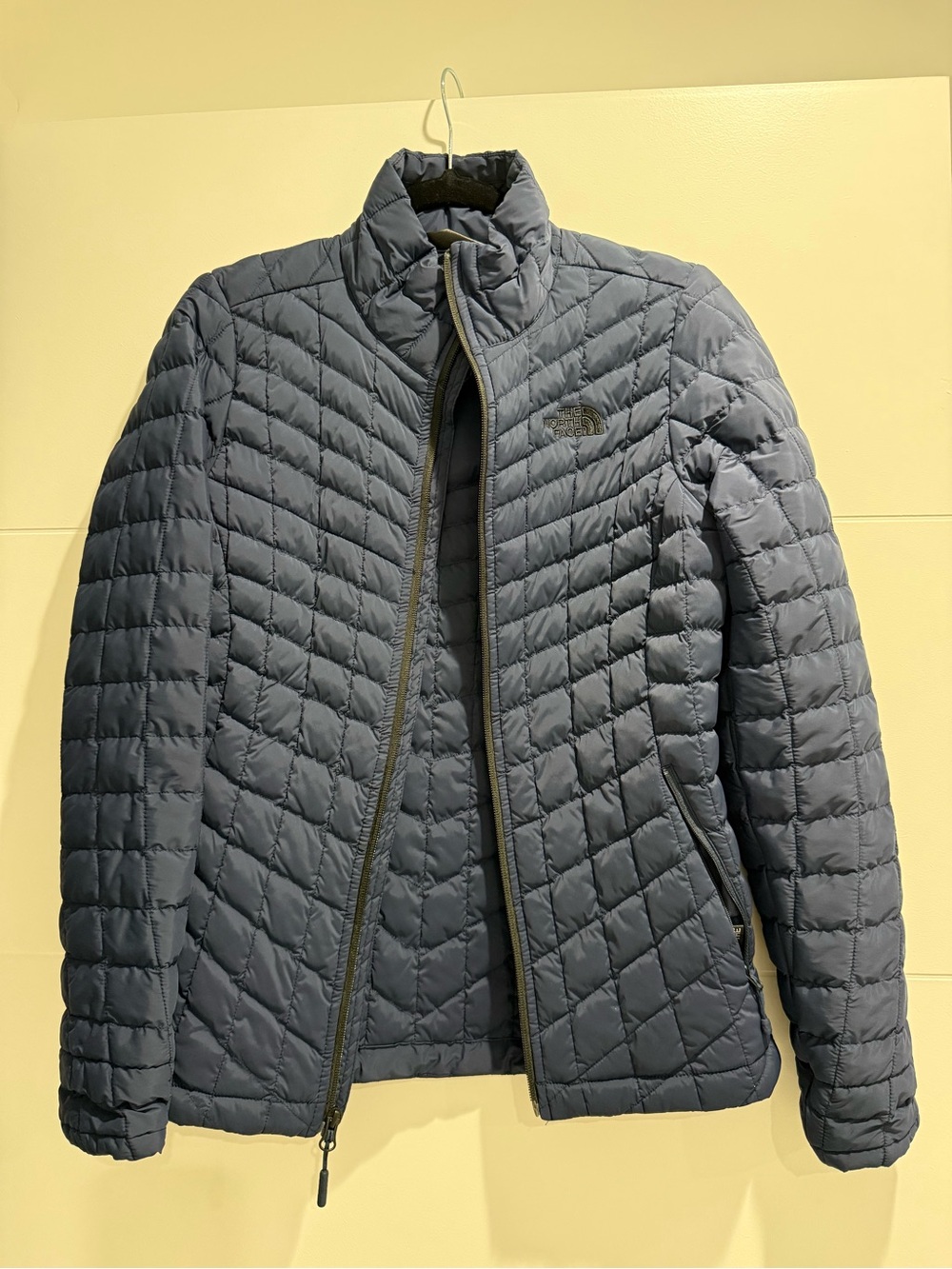 The North Face Women’s Quilted Puffer Jacket - Navy, Thermoball, Small